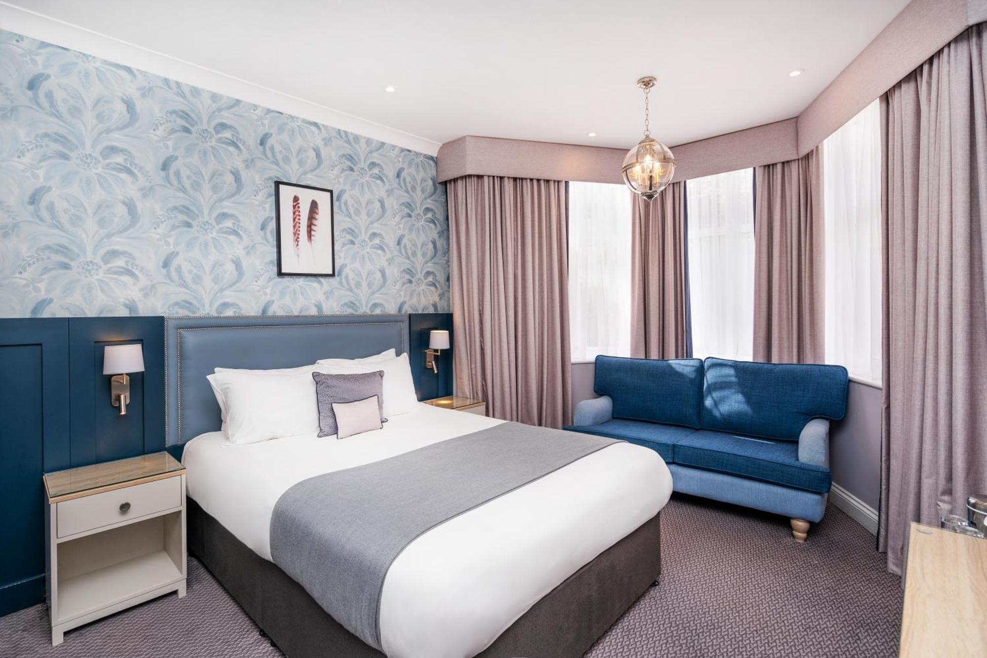 Bromley Court Hotel London Eksteriør bilde
