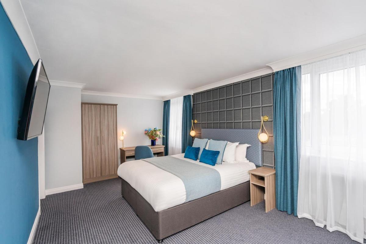 Bromley Court Hotel London Eksteriør bilde