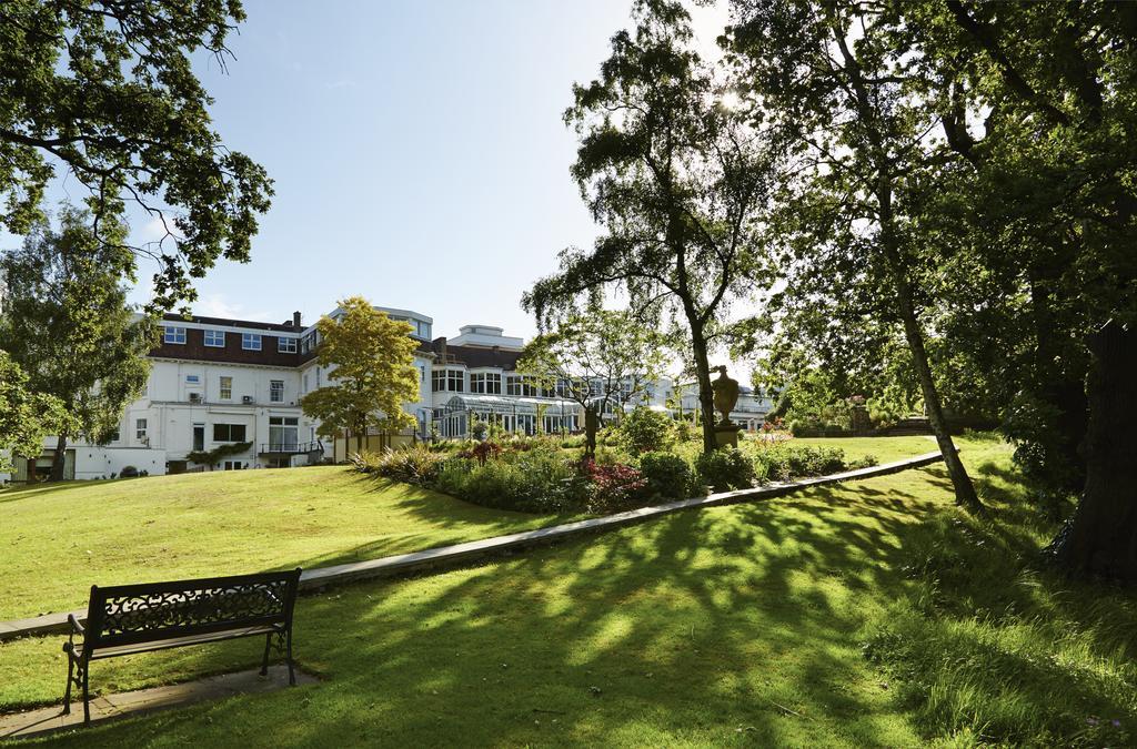 Bromley Court Hotel London Eksteriør bilde